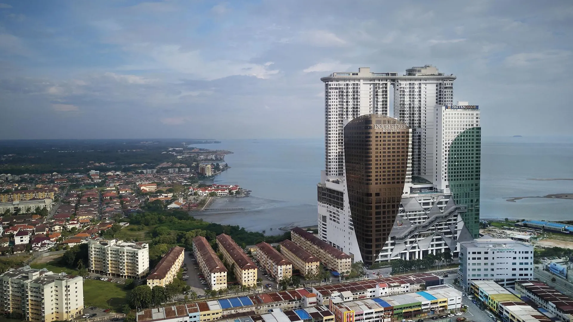 Doubletree By Hilton Melaka Hotel