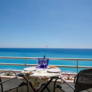 wonderful-apartment-on-sea.fr-provencehotel.com/