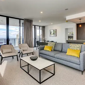 Апарт-отель Qube Broadbeach Голд-Кост